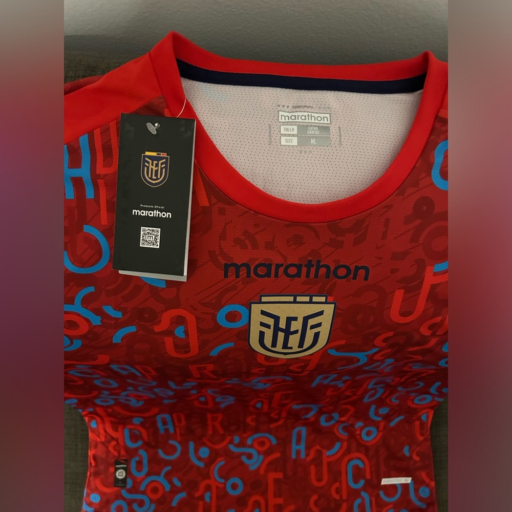 Marathon Authentic Ecuador Team Soccer Pre Match Training 2024 Jersey Mens Sz XL - Picture 3 of 6